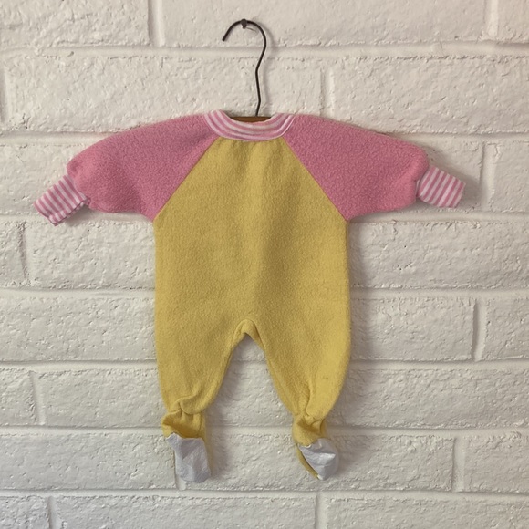 Vintage Infant Pink and Yellow Fleece Baby Onesie - Picture 4 of 10